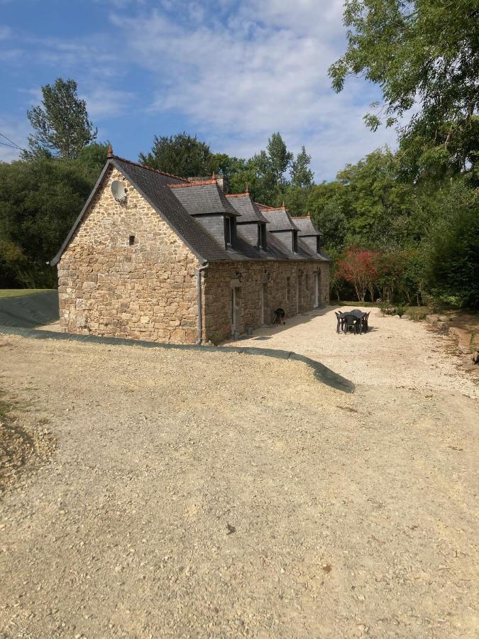 Gite Du Moulin Vert Plounevez-Moedec Εξωτερικό φωτογραφία